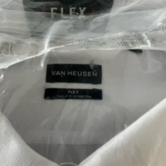 NWT! Men's Van Heusen Dress Shirt - Picture 3 of 4
